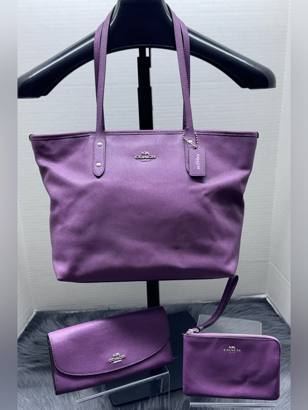 Coach Leather City Zip Tote Slim Envelope Wallet & Corner Zip Wristlet 3 pc. Set